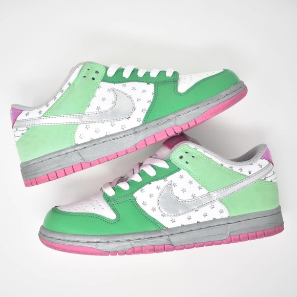 2008 Nike Dunk Low “Stars” - Picture 3 of 4